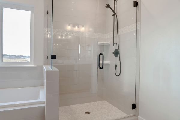 Cost of Shower Window Installation in Dunnellon